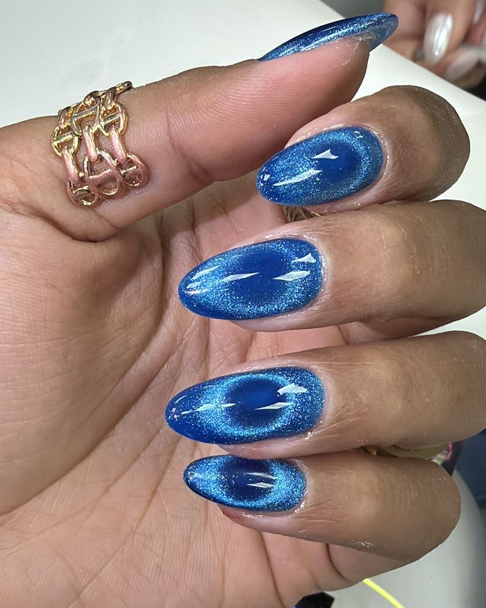 Blue chrome almond nails